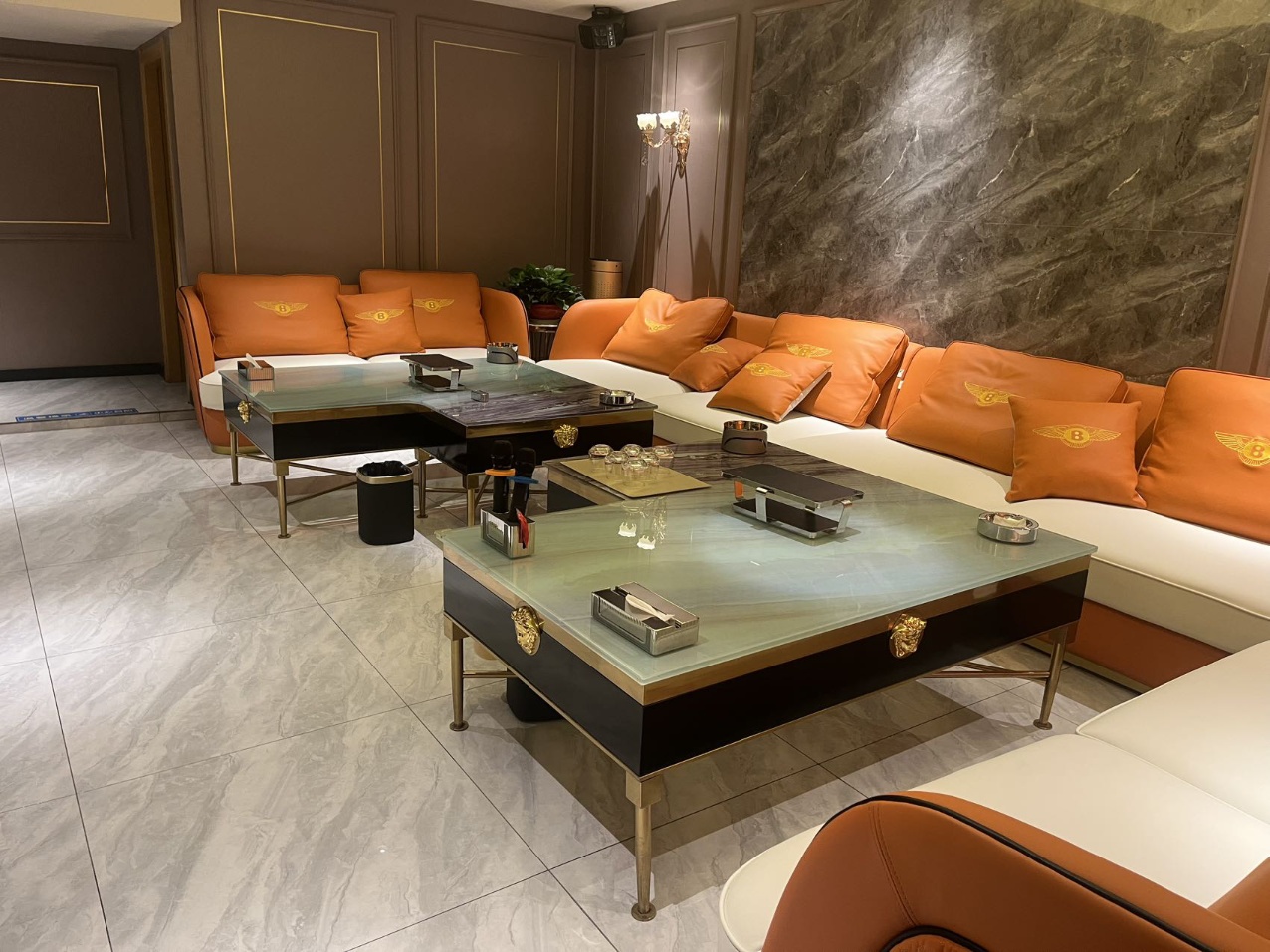 临沂罗曼迪商务夜总会KTV